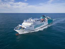 Ferry a Menorca con Baleària