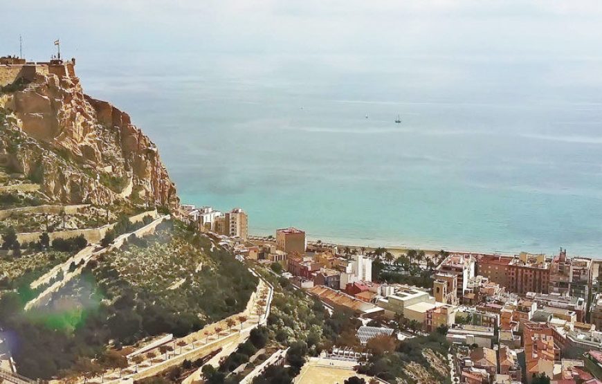 Boutique Alicante**** adultos+  Golf El Plantío/ Golf Alicante/La Marquesa Golf y 2 Visitas