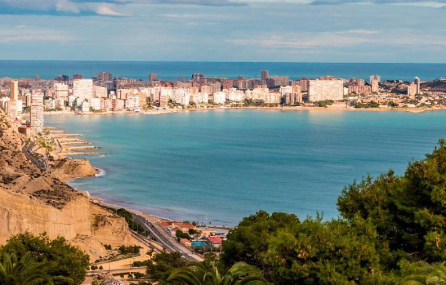 Boutique Alicante**** adultos+  Golf El Plantío/ Golf Alicante/La Marquesa Golf y 2 Visitas