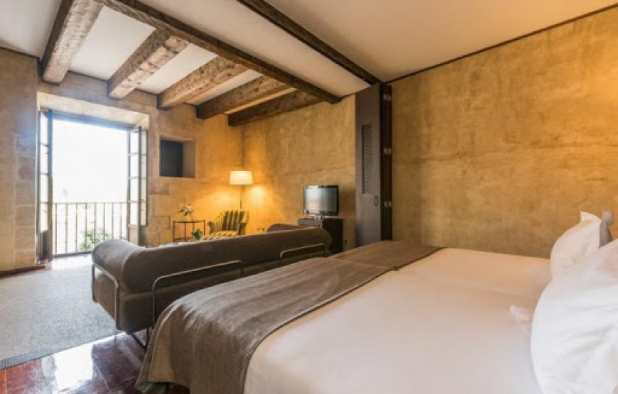 Hospes Palacio de San Esteban 5*****+1 Green Fee Zarapicos +1 Green Fee en Villamayor+Excursión en Salamanca – Golf en Salamanca