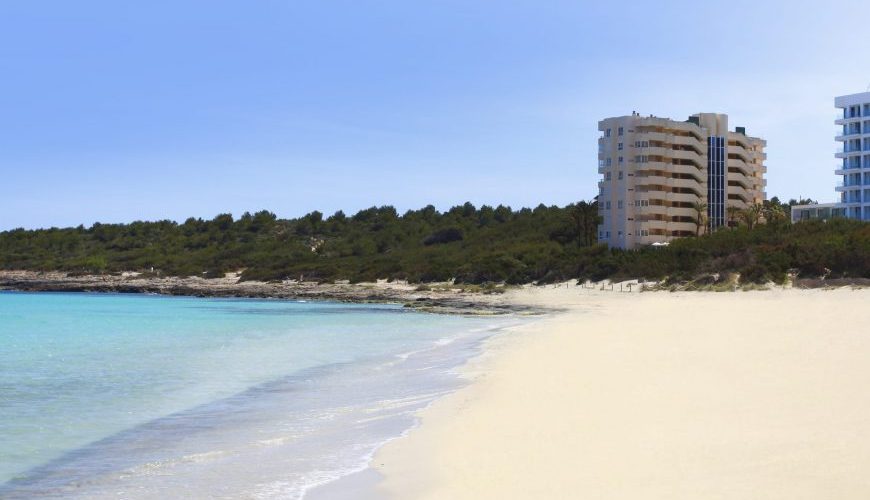 Si estas pensando en hacer una escapadas, unas vacaciones o viaje para jugar al golf, Visita viajealgolf.com ahora