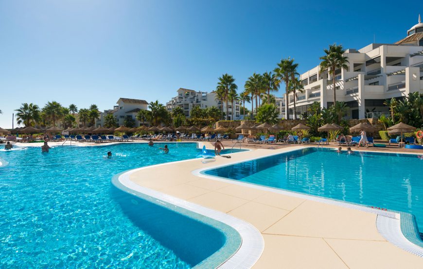 Estepona Hotel & Spa 4****+2 Green Fee Atalaya Golf(2 campos)+1 GF Golf Marbella Club – Estepona Golf