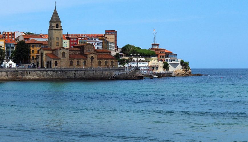 Si estas pensando en hacer una escapadas, unas vacaciones o viaje para jugar al golf, Visita viajealgolf.com ahora