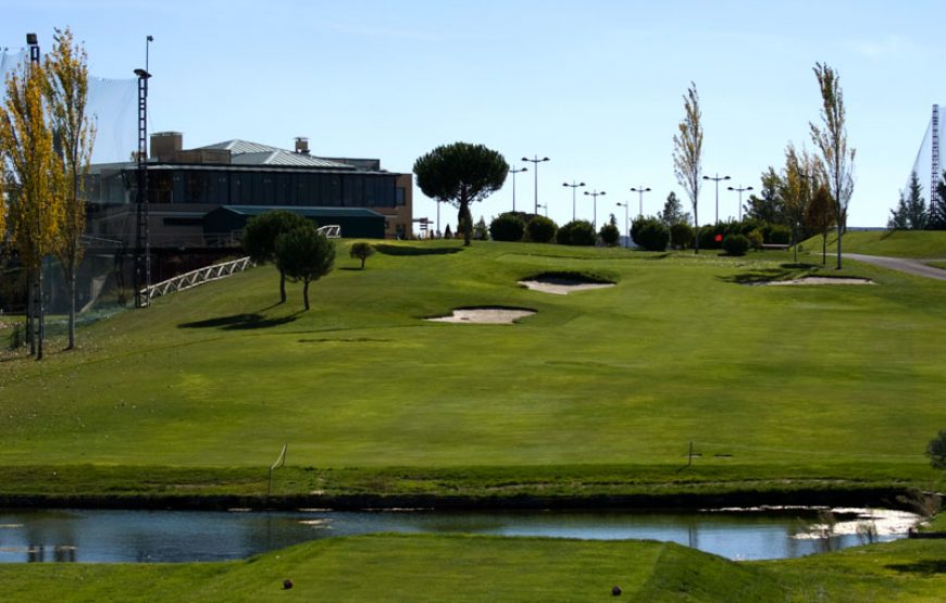 Hotel Boutique Cuenca+ 2 GF Club de Golf Cuenca+Visita Cuenca