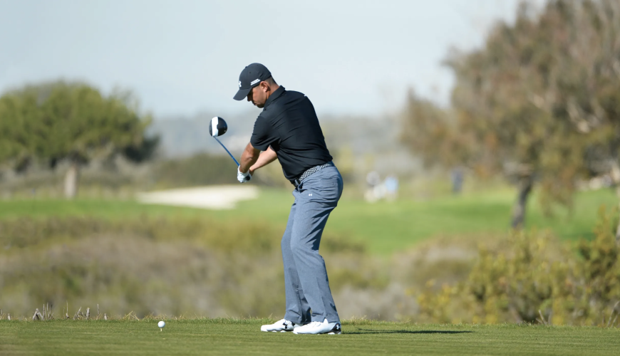 Si estas pensando en hacer una escapadas, unas vacaciones o viaje para jugar al golf, Visita viajealgolf.com ahora