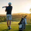 Si estas pensando en hacer una escapadas, unas vacaciones o viaje para jugar al golf, Visita viajealgolf.com ahora